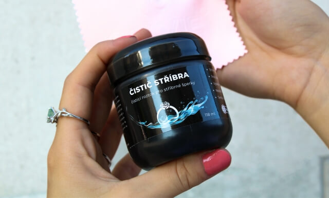 Doplňky ke šperkům